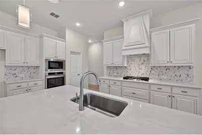 8904 Wichita Lane, Denton, TX 76226 - Photo 12
