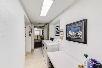 4130 Hawthorne #3, Dallas, TX 75219 - Photo 18