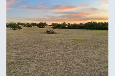 2641 Pleasant Run, Crawford, TX 76689 - Photo 30