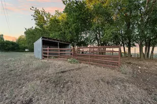 2641 Pleasant Run, Crawford, TX 76689 - Photo 10