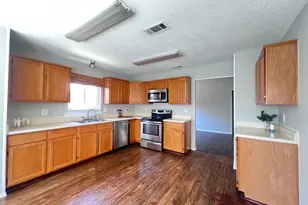 1806 Dalewood Trail, Garland, TX 75040 - Photo 8