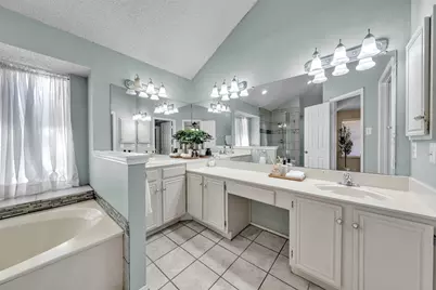 2741 White Oak Drive, Grand Prairie, TX 75052 - Photo 30