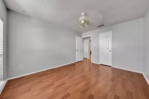 2741 White Oak Dr, Grand Prairie, TX 75052 - Photo 22