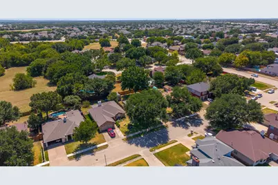 2741 White Oak Drive, Grand Prairie, TX 75052 - Photo 40