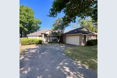 205 Sunset Drive, Glenn Heights, TX 75154 - Photo 1