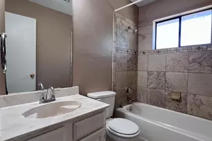 205 Sunset Dr, Glenn Heights, TX 75154 - Photo 20