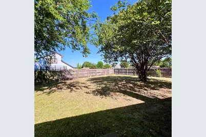 205 Sunset Drive, Glenn Heights, TX 75154 - Photo 24