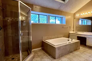 205 Sunset Dr, Glenn Heights, TX 75154 - Photo 16