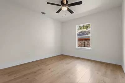 212 E Marguerita Drive, Garland, TX 75040 - Photo 18