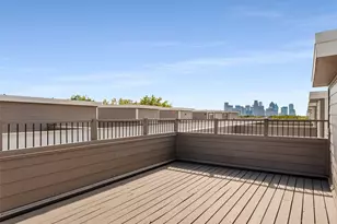 2015 N Prairie Ave, Dallas, TX 75204 - Photo 24