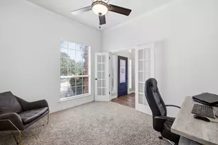 2828 Timber Hill Dr, Grapevine, TX 76051 - Photo 4