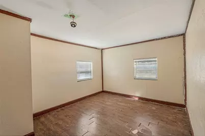 116 Wildwood Crossover Street, Gun Barrel City, TX 75156 - Photo 8