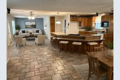406 S Main Street, Euless, TX 76040 - Photo 2