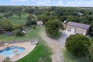 1205 Florence Dr, Azle, TX 76020 - Photo 40
