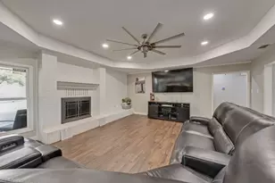1205 Florence Dr, Azle, TX 76020 - Photo 8