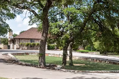 1205 Florence Drive, Azle, TX 76020 - Photo 2