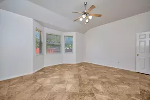 844 Sequoia Way, Saginaw, TX 76131 - Photo 4