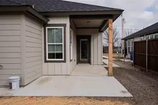 382 N Dallas St, Palmer, TX 75152 - Photo 8