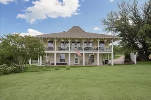 13280 Beach Club Rd, The Colony, TX 75056 - Photo 2