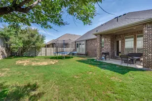 917 Meadows Dr, Argyle, TX 76226 - Photo 24