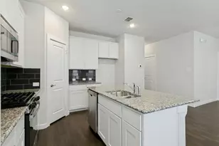2201 Paxton Way, Denton, TX 76209 - Photo 12