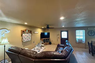 5085 FM 1722, Ennis, TX 75119 - Photo 4