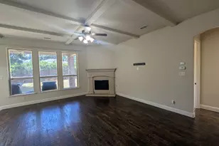 12231 Jackson Creek Dr, Dallas, TX 75243 - Photo 8