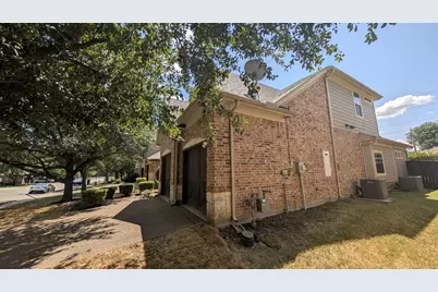 12231 Jackson Creek Drive, Dallas, TX 75243 - Photo 30
