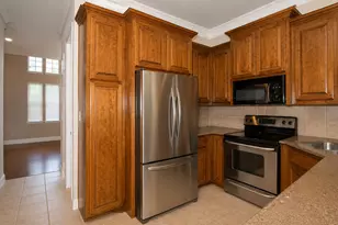 5823 Lewis St, Dallas, TX 75206 - Photo 2