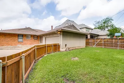 9226 Larchwood Drive, Dallas, TX 75238 - Photo 22