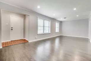 9226 Larchwood Dr, Dallas, TX 75238 - Photo 2