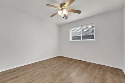 9511 Robin Meadow Drive, Dallas, TX 75243 - Photo 28