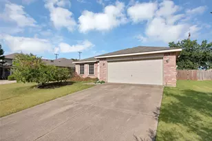 112 Blackforest Rd, Krum, TX 76249 - Photo 1