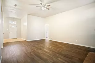 1025 Westgrove Dr, Saginaw, TX 76179 - Photo 4