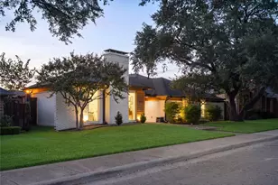 16106 Shadybank Dr, Dallas, TX 75248 - Photo 2