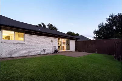 16106 Shadybank Drive, Dallas, TX 75248 - Photo 26