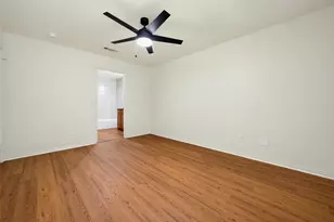 7221 Denton Dr, Dallas, TX 75235 - Photo 10