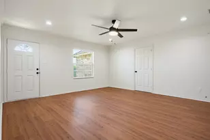 7221 Denton Dr, Dallas, TX 75235 - Photo 2