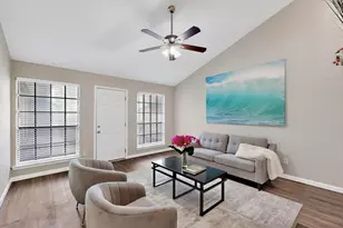218 N Beacon St, Dallas, TX 75214 - Photo 2
