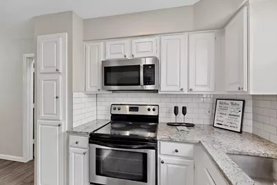 218 N Beacon Street #108, Dallas, TX 75214 - Photo 10