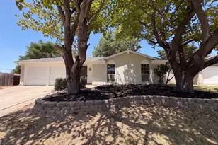 6601 Oaklawn Dr, Watauga, TX 76148 - Photo 1