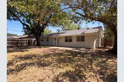 6601 Oaklawn Drive, Watauga, TX 76148 - Photo 22