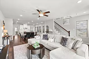 106 Settlers Wy, Euless, TX 76040 - Photo 10