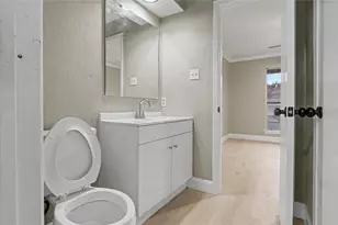 2755 Parkchester Dr, Arlington, TX 76015 - Photo 10