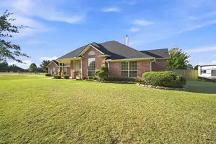 10625 Richard Cir, Forney, TX 75126 - Photo 2