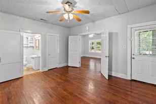 1406 Sycamore St, Commerce, TX 75428 - Photo 8