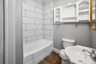 1406 Sycamore St, Commerce, TX 75428 - Photo 2