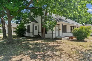 1406 Sycamore St, Commerce, TX 75428 - Photo 26