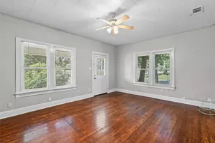 1406 Sycamore St, Commerce, TX 75428 - Photo 6
