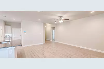 213 Mossy Cliff Lane, Fort Worth, TX 76052 - Photo 12